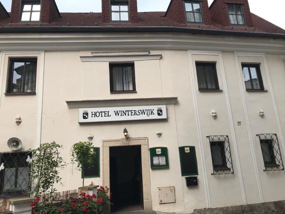 Prodej nebytového prostoru 429 m², U Horní brány, Broumov, Královéhradecký kraj Prodej nebytového prostoru 429 m², U Horní brány, Broumov, Královéhradecký kraj