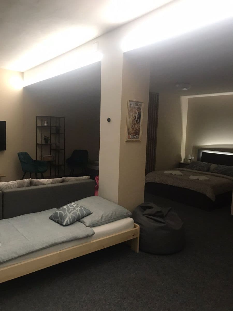 Prodej nebytového prostoru 429 m², U Horní brány, Broumov, Královéhradecký kraj Prodej nebytového prostoru 429 m², U Horní brány, Broumov, Královéhradecký kraj