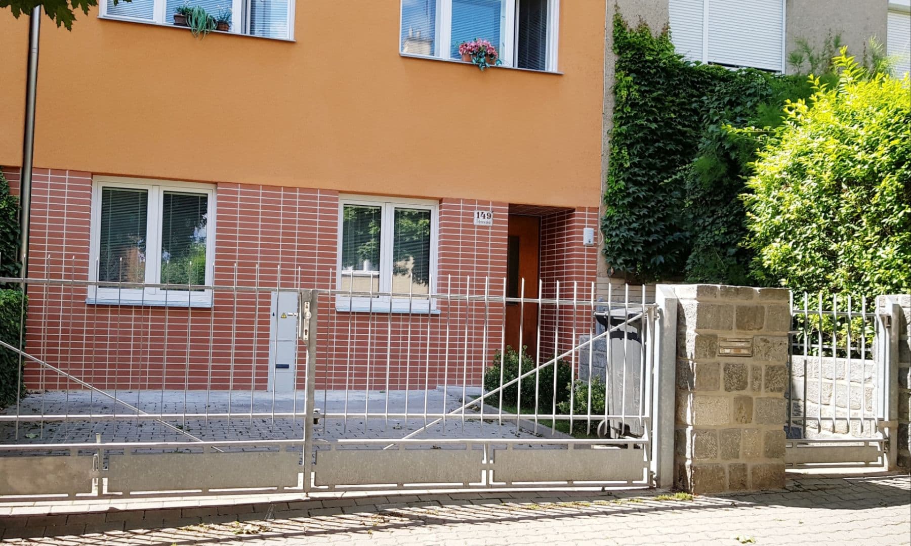 Pronájem bytu 2+1 65 m², Tišnovská, Brno, Jihomoravský kraj Pronájem bytu 2+1 65 m², Tišnovská, Brno, Jihomoravský kraj