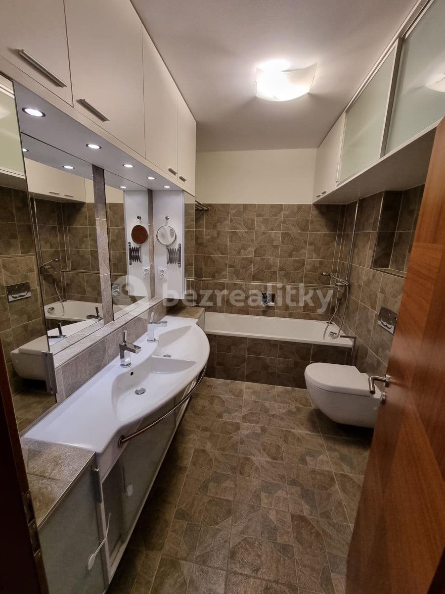 Pronájem bytu 3+kk 94 m², Laurinova, Praha, Praha Pronájem bytu 3+kk 94 m², Laurinova, Praha, Praha
