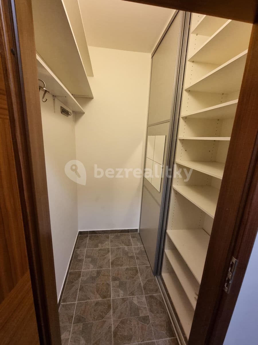 Pronájem bytu 3+kk 94 m², Laurinova, Praha, Praha Pronájem bytu 3+kk 94 m², Laurinova, Praha, Praha