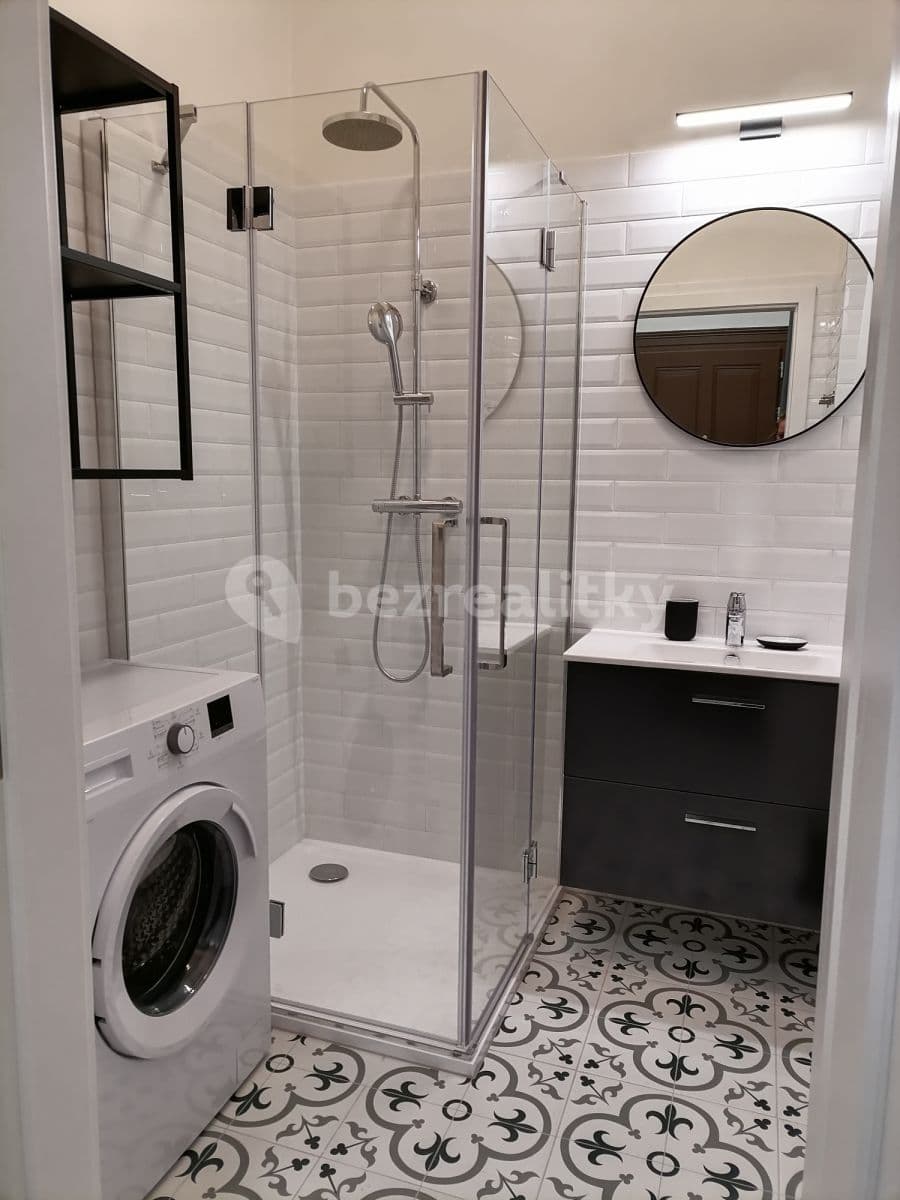 Pronájem bytu 2+kk 50 m², Pivovarská, Praha, Praha Pronájem bytu 2+kk 50 m², Pivovarská, Praha, Praha