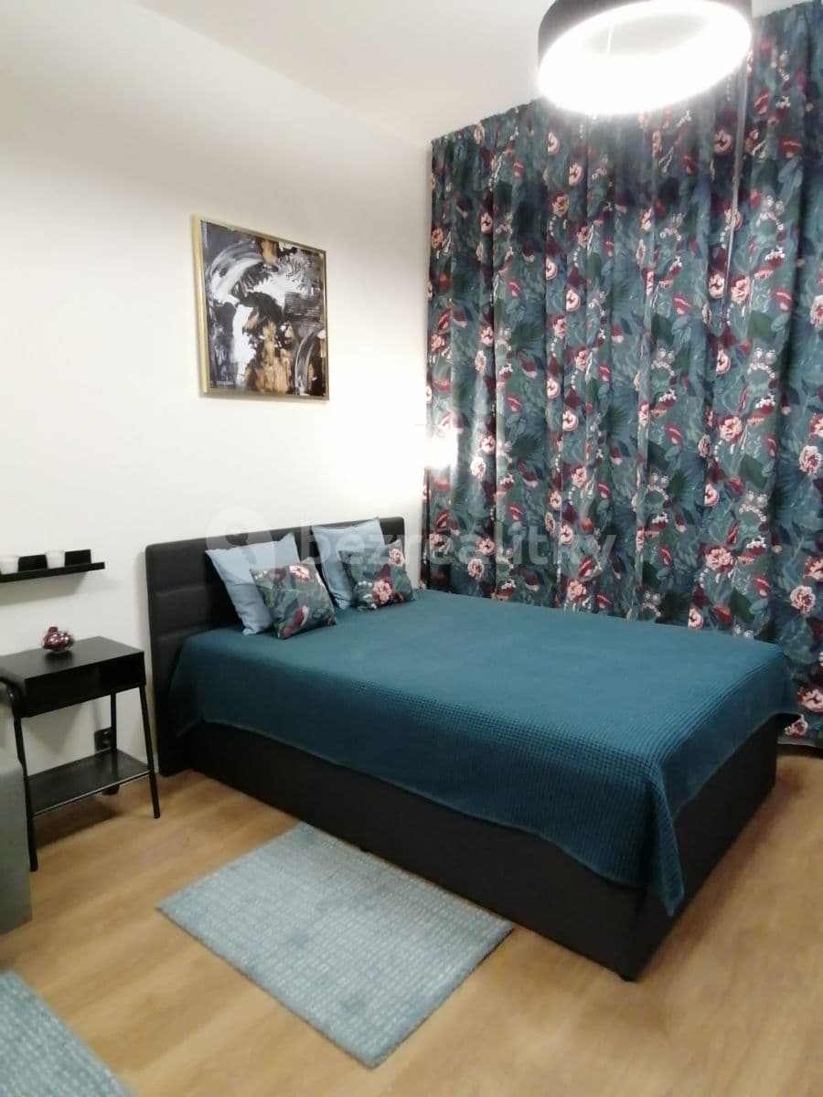 Pronájem bytu 2+kk 50 m², Pivovarská, Praha, Praha Pronájem bytu 2+kk 50 m², Pivovarská, Praha, Praha