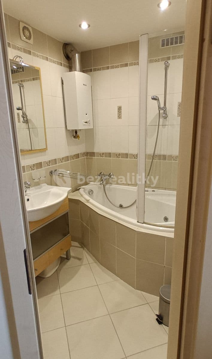 Pronájem bytu 3+1 68 m², Formánkova, Praha, Praha Pronájem bytu 3+1 68 m², Formánkova, Praha, Praha