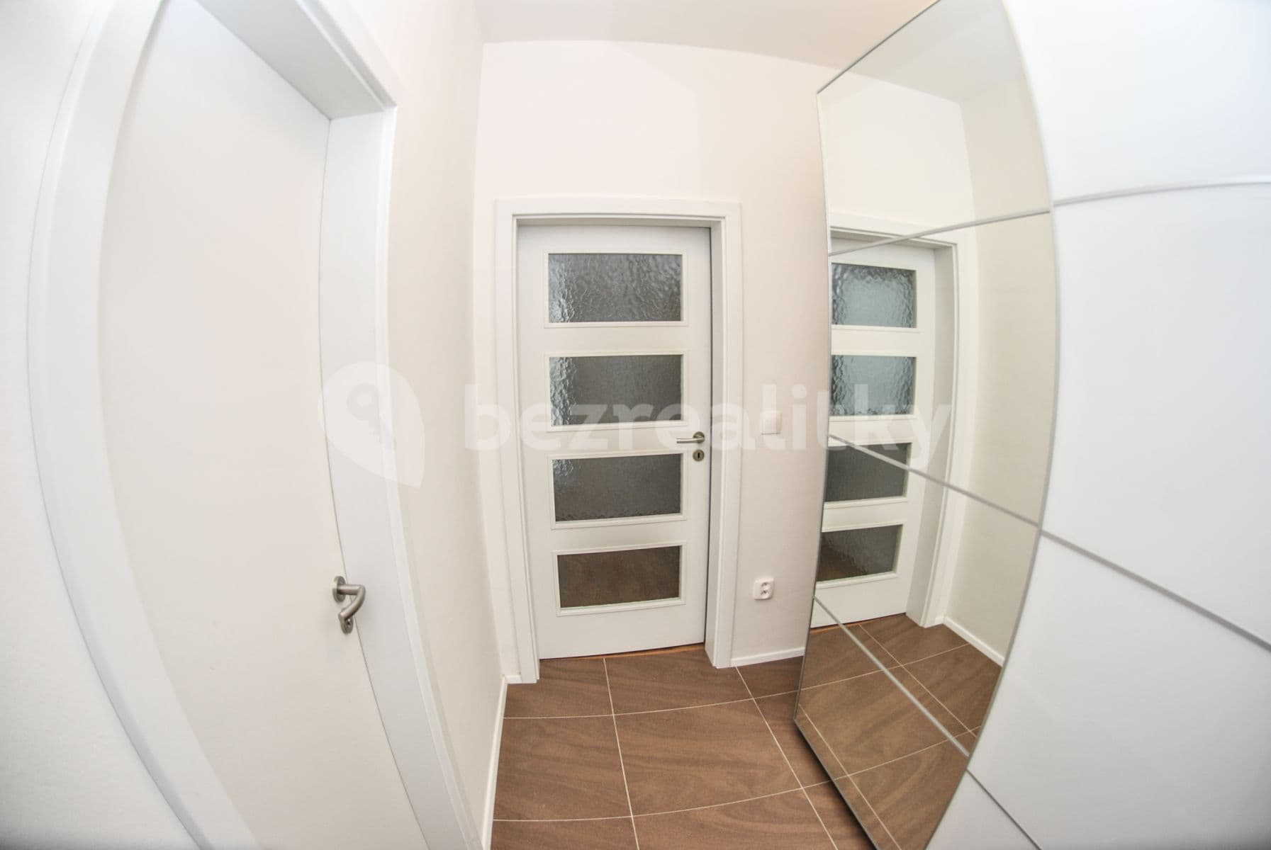 Pronájem bytu 2+kk 55 m², Přadlácká, Brno, Jihomoravský kraj Pronájem bytu 2+kk 55 m², Přadlácká, Brno, Jihomoravský kraj