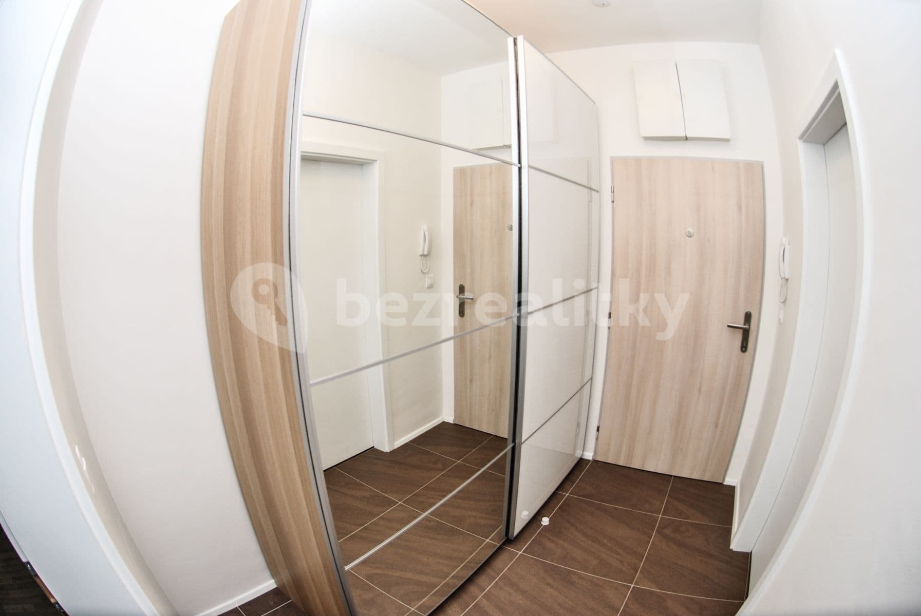 Pronájem bytu 2+kk 55 m², Přadlácká, Brno, Jihomoravský kraj Pronájem bytu 2+kk 55 m², Přadlácká, Brno, Jihomoravský kraj