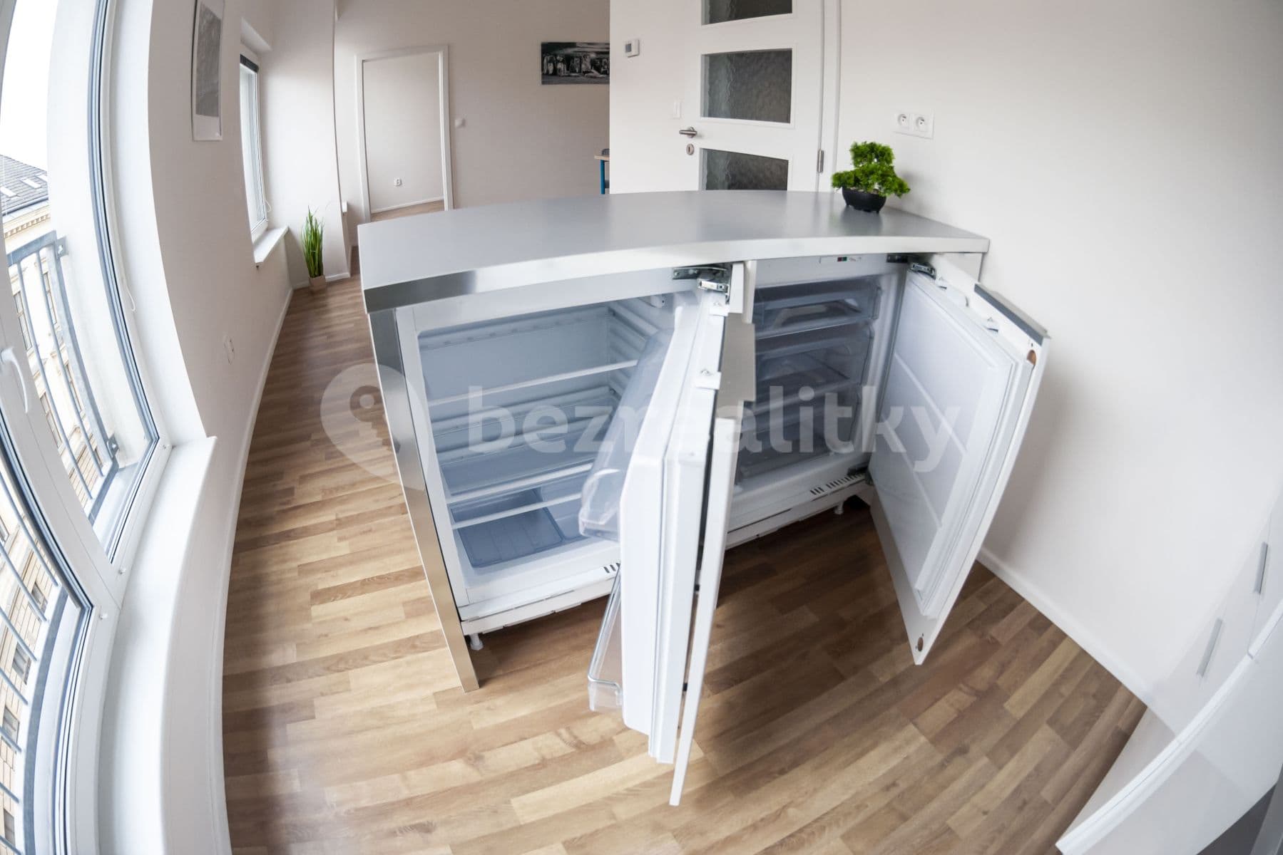 Pronájem bytu 2+kk 55 m², Přadlácká, Brno, Jihomoravský kraj Pronájem bytu 2+kk 55 m², Přadlácká, Brno, Jihomoravský kraj