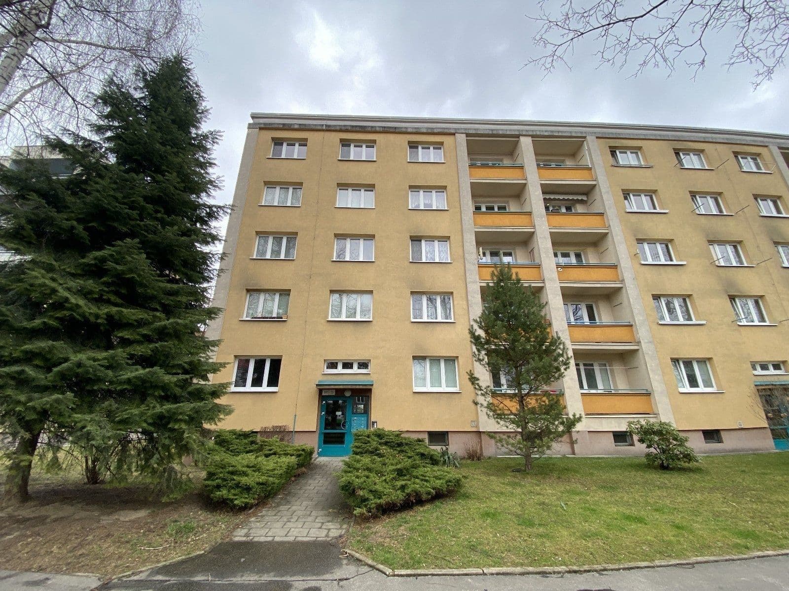 Pronájem bytu 2+1 52 m², Národní třída, Havířov, Moravskoslezský kraj Pronájem bytu 2+1 52 m², Národní třída, Havířov, Moravskoslezský kraj