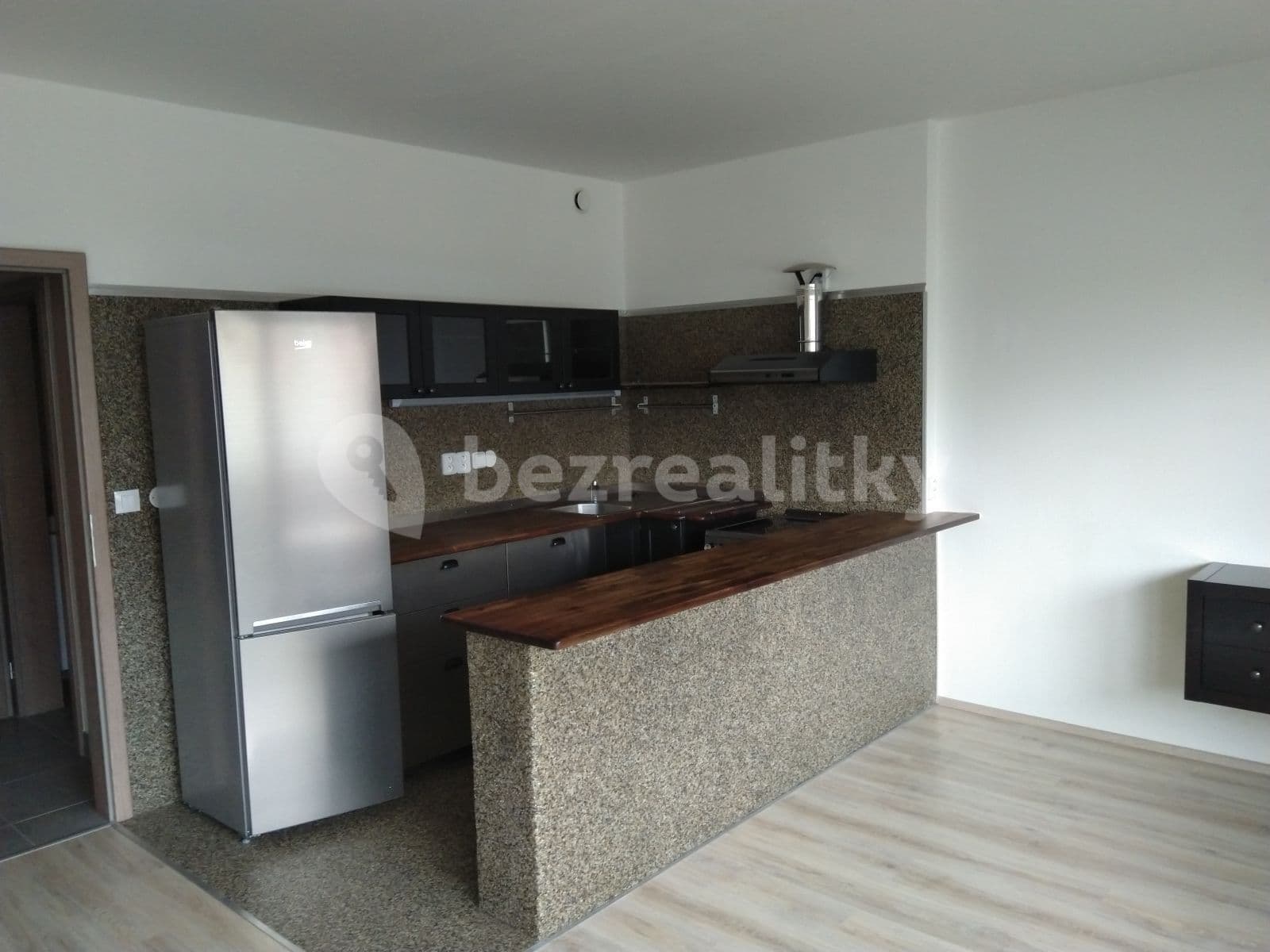 Pronájem bytu 1+kk 50 m², Tupolevova, Praha, Praha Pronájem bytu 1+kk 50 m², Tupolevova, Praha, Praha