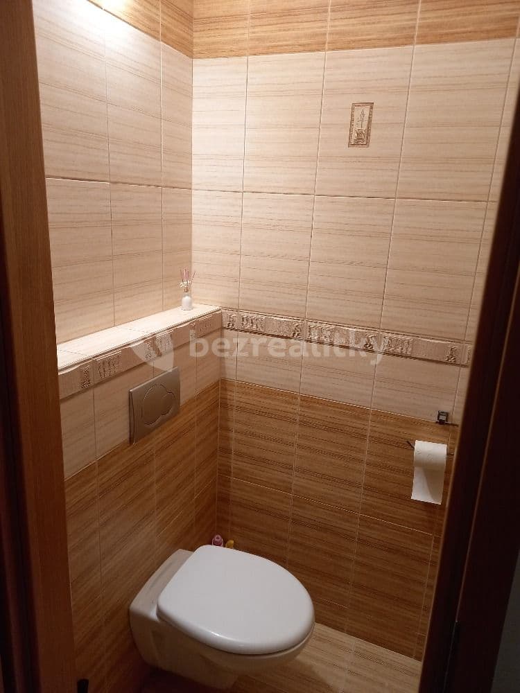 Pronájem bytu 3+1 90 m², Hekrova, Praha, Praha Pronájem bytu 3+1 90 m², Hekrova, Praha, Praha