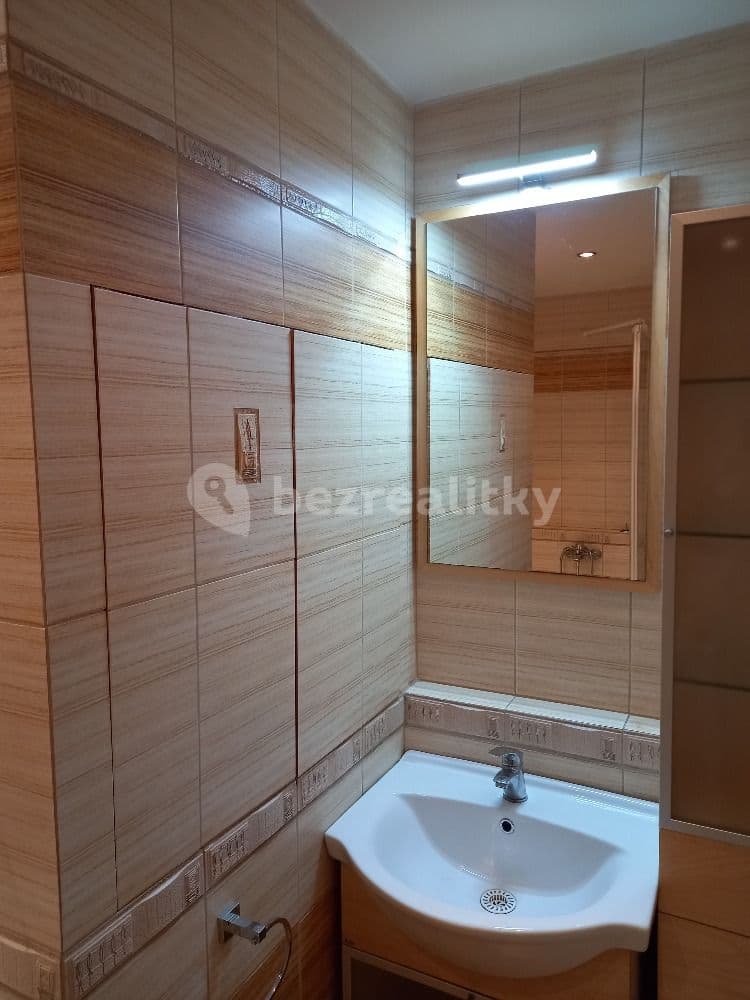 Pronájem bytu 3+1 90 m², Hekrova, Praha, Praha Pronájem bytu 3+1 90 m², Hekrova, Praha, Praha
