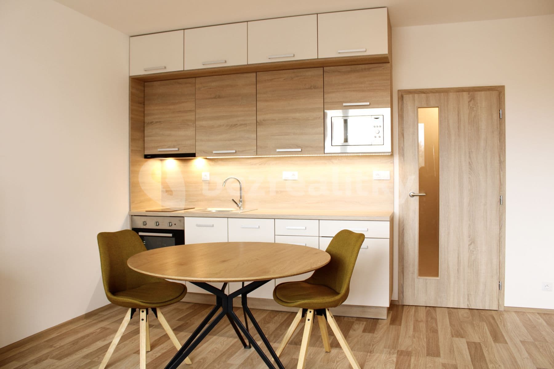 Pronájem bytu 1+kk 30 m², Vranovská, Brno, Jihomoravský kraj Pronájem bytu 1+kk 30 m², Vranovská, Brno, Jihomoravský kraj