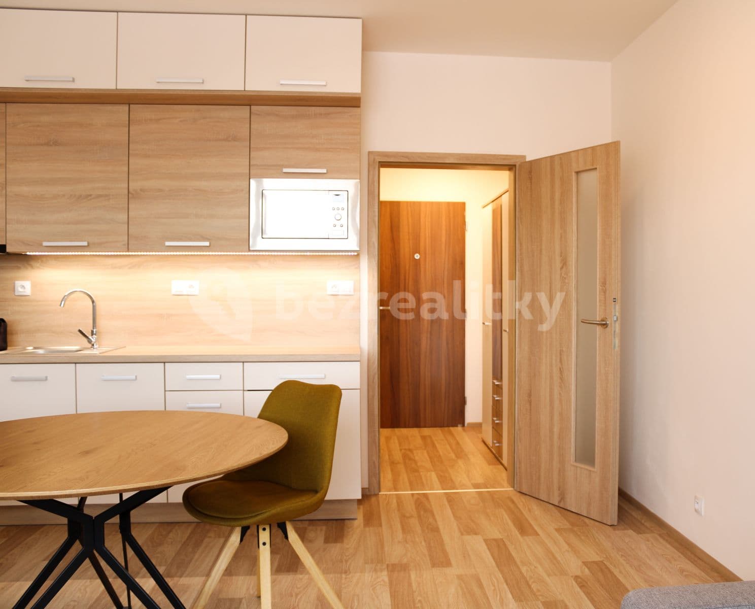 Pronájem bytu 1+kk 30 m², Vranovská, Brno, Jihomoravský kraj Pronájem bytu 1+kk 30 m², Vranovská, Brno, Jihomoravský kraj