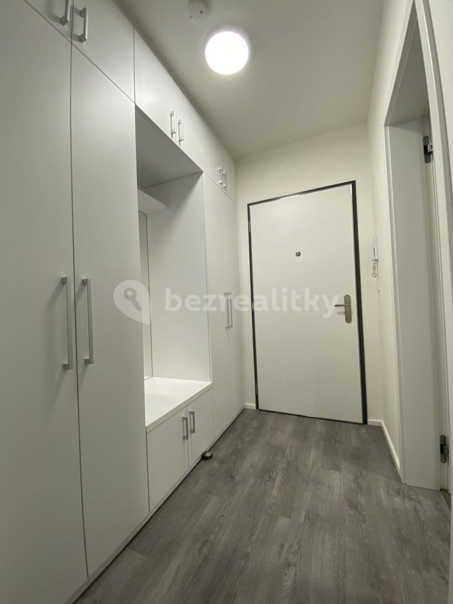 Pronájem bytu 1+kk 28 m², Ocelářská, Praha, Praha Pronájem bytu 1+kk 28 m², Ocelářská, Praha, Praha