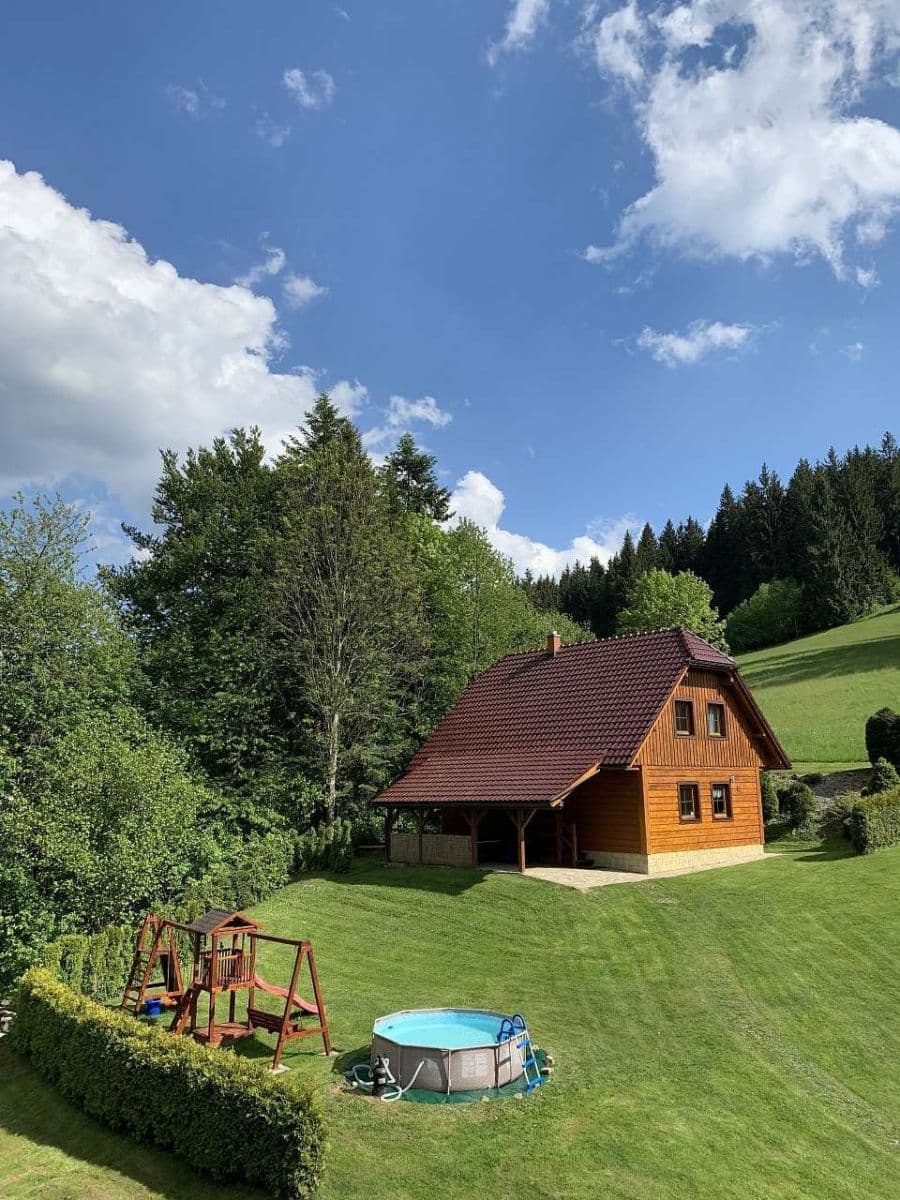 Pronájem chaty, chalupy, Velké Karlovice, Zlínský kraj Pronájem chaty, chalupy, Velké Karlovice, Zlínský kraj