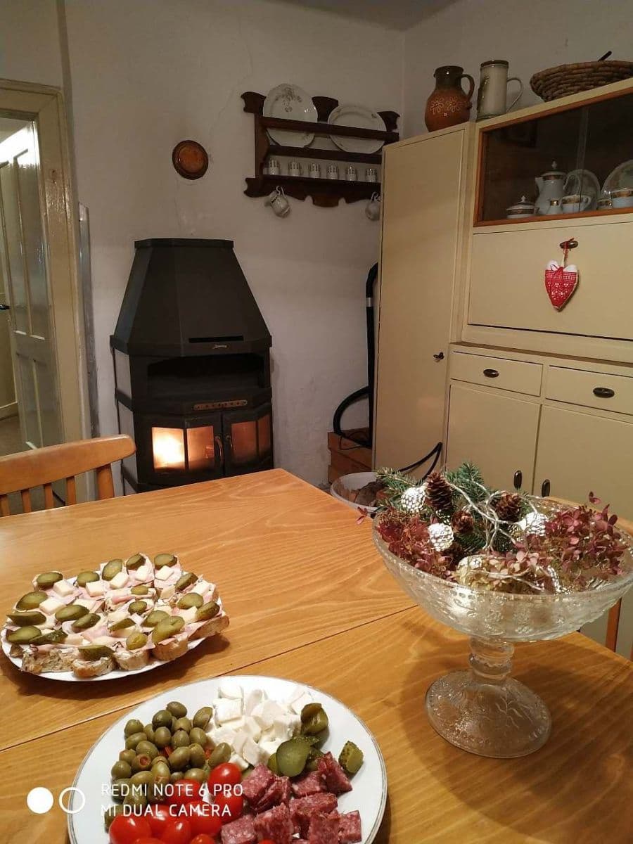 Pronájem chaty, chalupy, Doubravička, Středočeský kraj Pronájem chaty, chalupy, Doubravička, Středočeský kraj