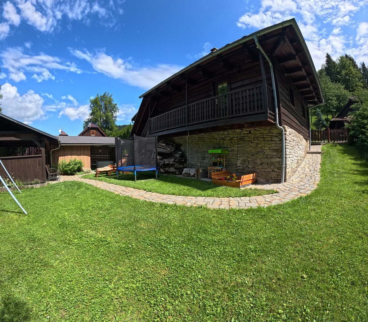 Pronájem chaty, chalupy, Velké Karlovice, Zlínský kraj Pronájem chaty, chalupy, Velké Karlovice, Zlínský kraj