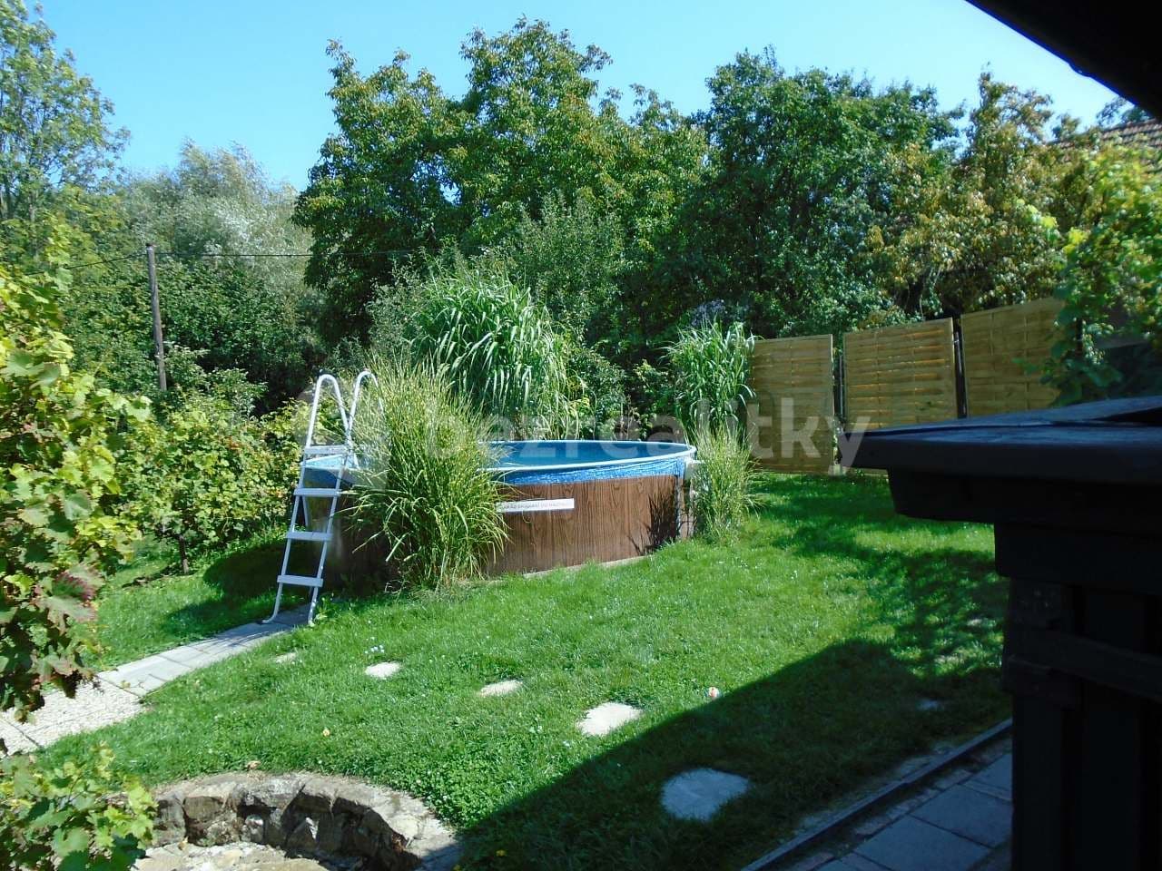 Pronájem chaty, chalupy, Roštín, Zlínský kraj Pronájem chaty, chalupy, Roštín, Zlínský kraj