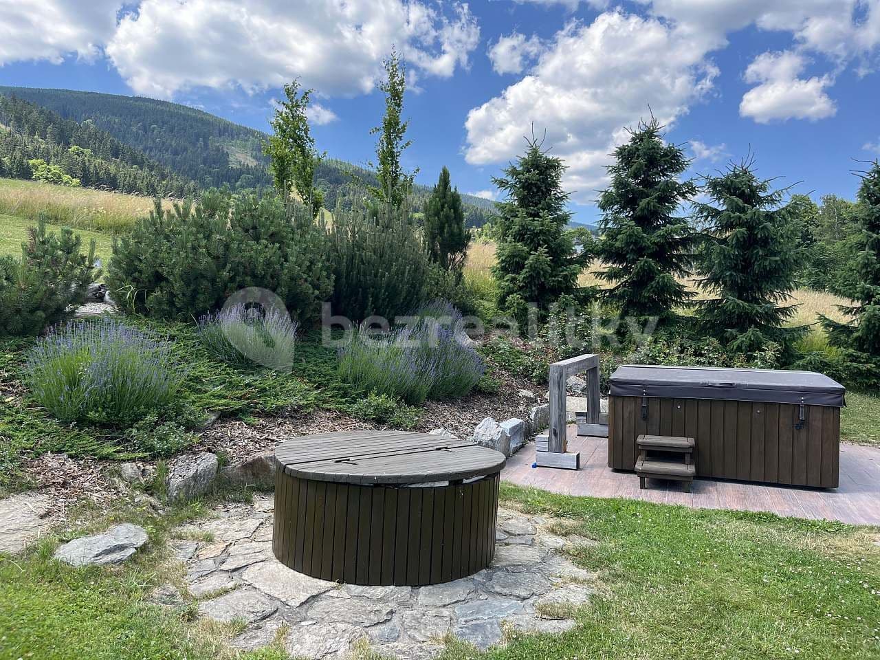 Pronájem chaty, chalupy, Staré Město, Olomoucký kraj Pronájem chaty, chalupy, Staré Město, Olomoucký kraj