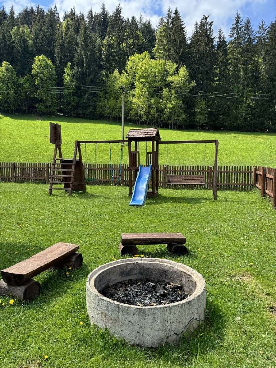 Pronájem chaty, chalupy, Velké Karlovice, Zlínský kraj Pronájem chaty, chalupy, Velké Karlovice, Zlínský kraj