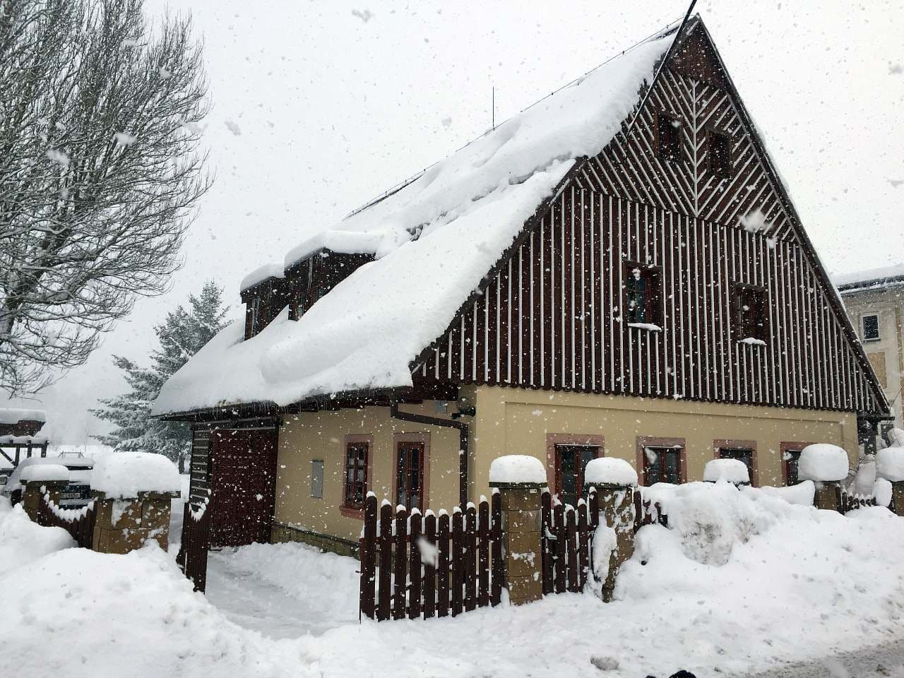 Pronájem chaty, chalupy, Černý Důl, Královéhradecký kraj Pronájem chaty, chalupy, Černý Důl, Královéhradecký kraj