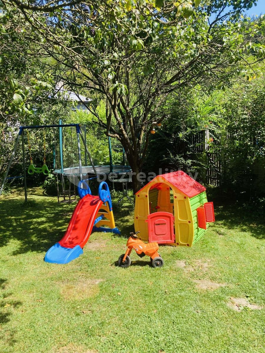 Pronájem chaty, chalupy, Valašská Bystřice, Zlínský kraj Pronájem chaty, chalupy, Valašská Bystřice, Zlínský kraj