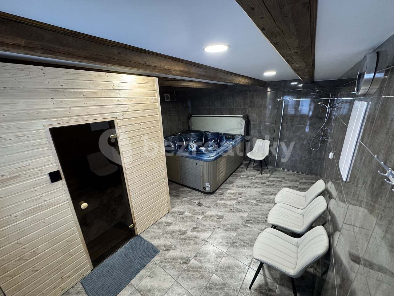 Pronájem chaty, chalupy, Kadov, Kraj Vysočina Pronájem chaty, chalupy, Kadov, Kraj Vysočina