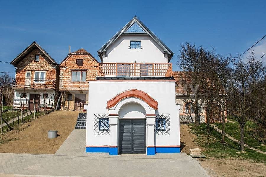 Pronájem chaty, chalupy, Mutěnice, Jihomoravský kraj Pronájem chaty, chalupy, Mutěnice, Jihomoravský kraj