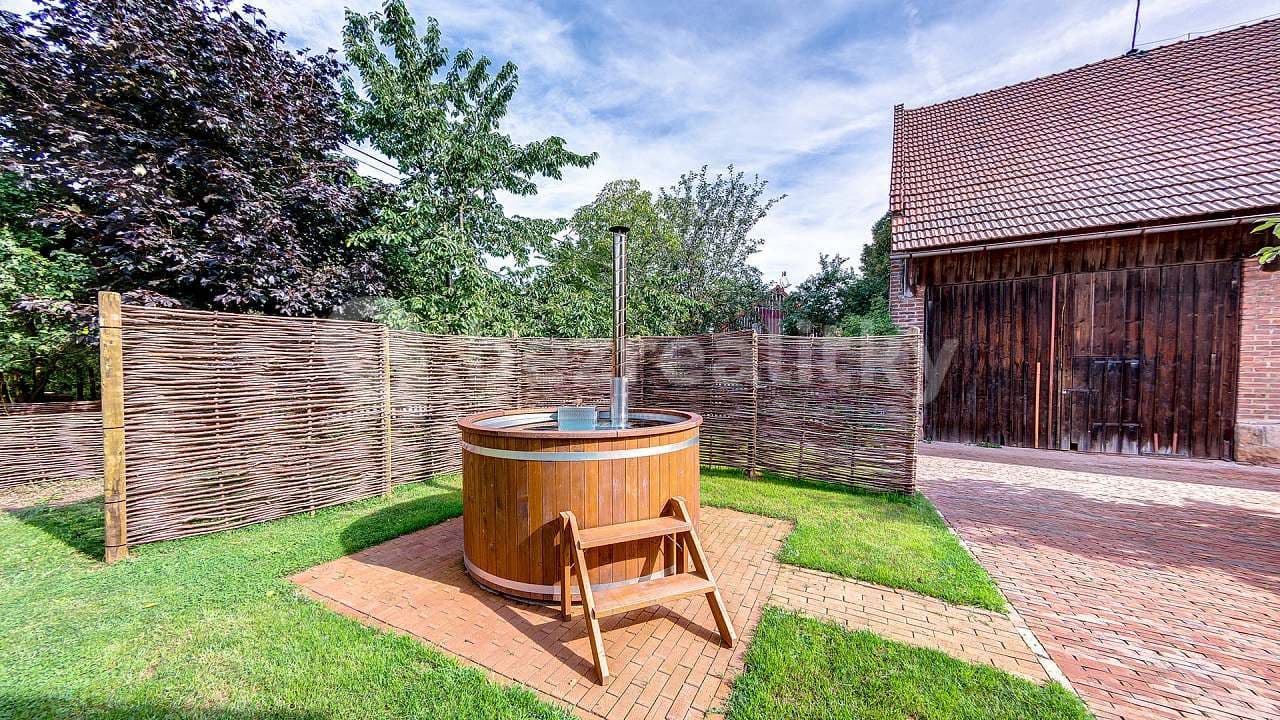 Pronájem chaty, chalupy, Pecka, Královéhradecký kraj Pronájem chaty, chalupy, Pecka, Královéhradecký kraj