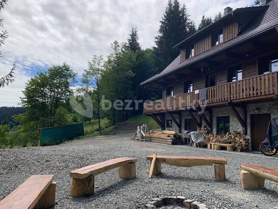 Pronájem chaty, chalupy, Velké Karlovice, Zlínský kraj Pronájem chaty, chalupy, Velké Karlovice, Zlínský kraj