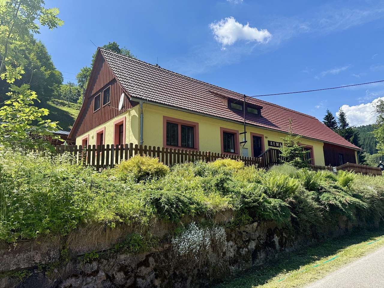 Pronájem chaty, chalupy, Žacléř, Královéhradecký kraj Pronájem chaty, chalupy, Žacléř, Královéhradecký kraj