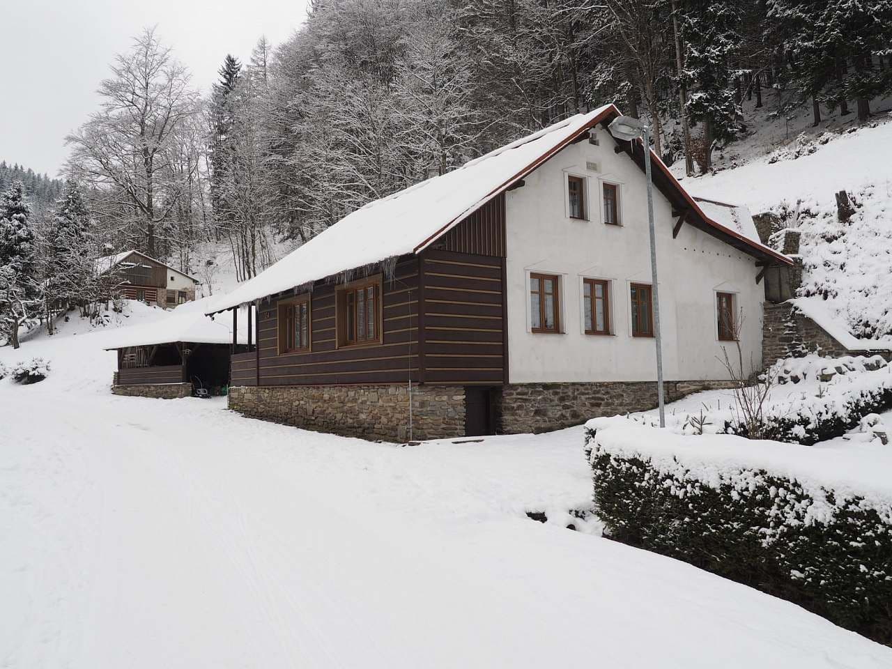 Pronájem chaty, chalupy, Dolní Dvůr, Královéhradecký kraj Pronájem chaty, chalupy, Dolní Dvůr, Královéhradecký kraj