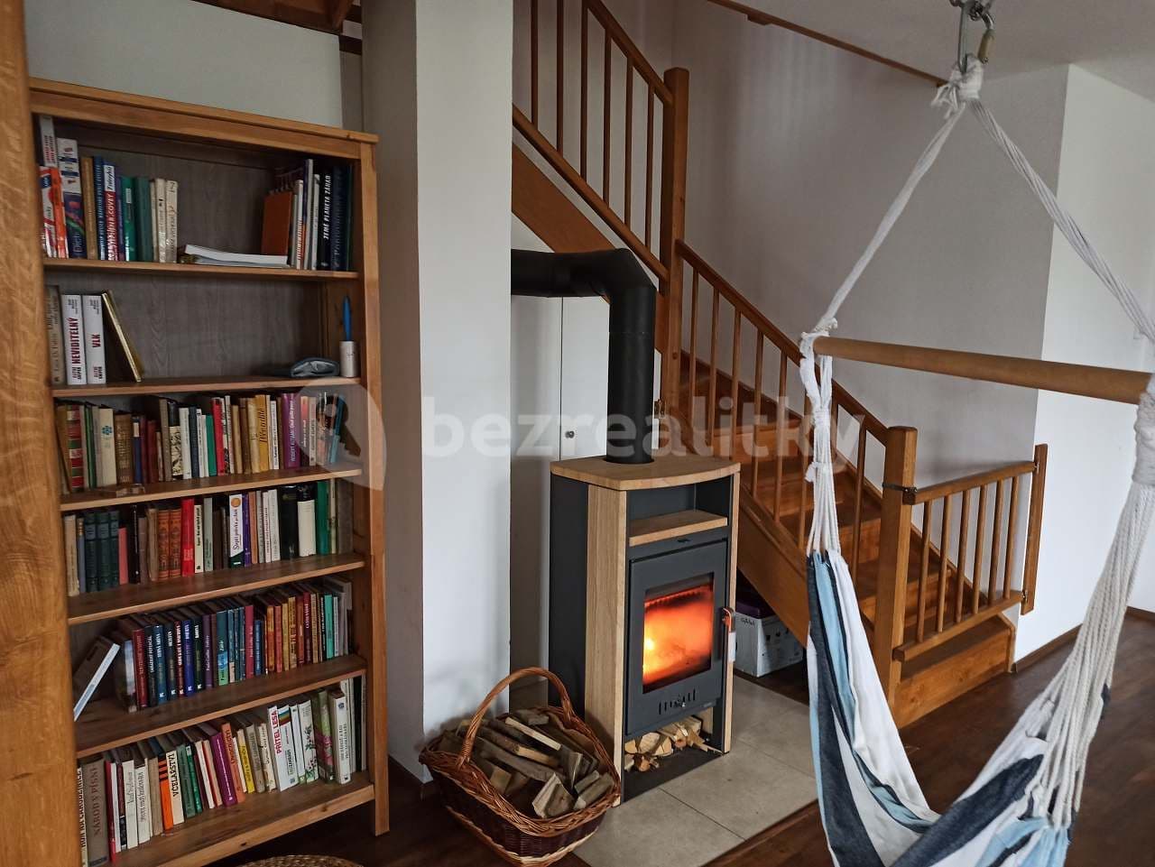 Pronájem chaty, chalupy, Benešov, Jihomoravský kraj Pronájem chaty, chalupy, Benešov, Jihomoravský kraj