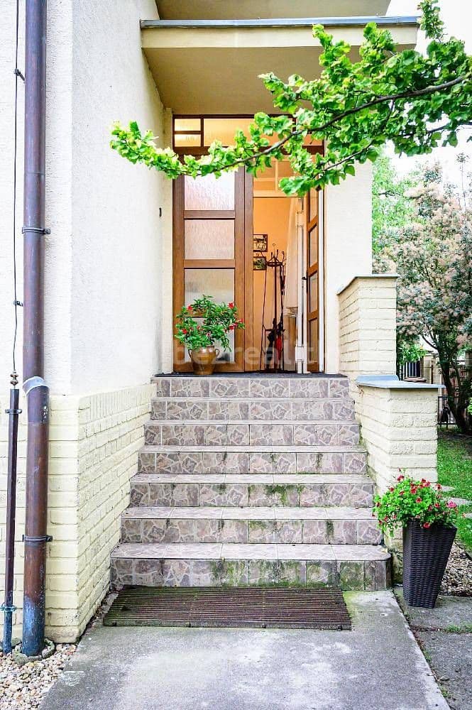 Pronájem chaty, chalupy, Poděbrady, Středočeský kraj Pronájem chaty, chalupy, Poděbrady, Středočeský kraj