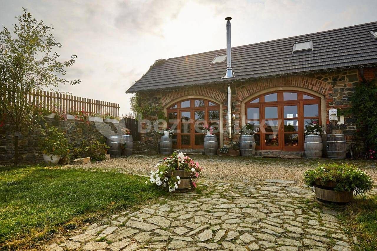 Pronájem chaty, chalupy, Rataje nad Sázavou, Středočeský kraj Pronájem chaty, chalupy, Rataje nad Sázavou, Středočeský kraj