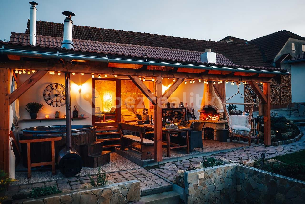 Pronájem chaty, chalupy, Radkov, Kraj Vysočina Pronájem chaty, chalupy, Radkov, Kraj Vysočina