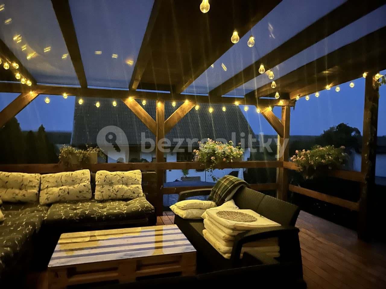 Pronájem chaty, chalupy, Tvrdonice, Jihomoravský kraj Pronájem chaty, chalupy, Tvrdonice, Jihomoravský kraj