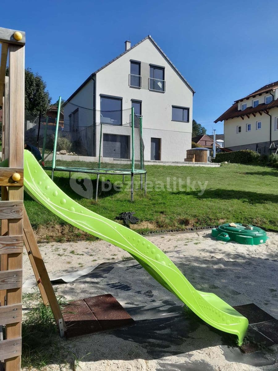 Pronájem chaty, chalupy, Horní Planá, Jihočeský kraj Pronájem chaty, chalupy, Horní Planá, Jihočeský kraj