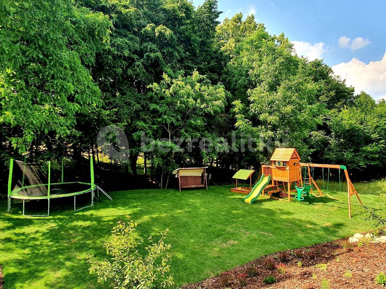 Pronájem chaty, chalupy, Pozděchov, Zlínský kraj Pronájem chaty, chalupy, Pozděchov, Zlínský kraj