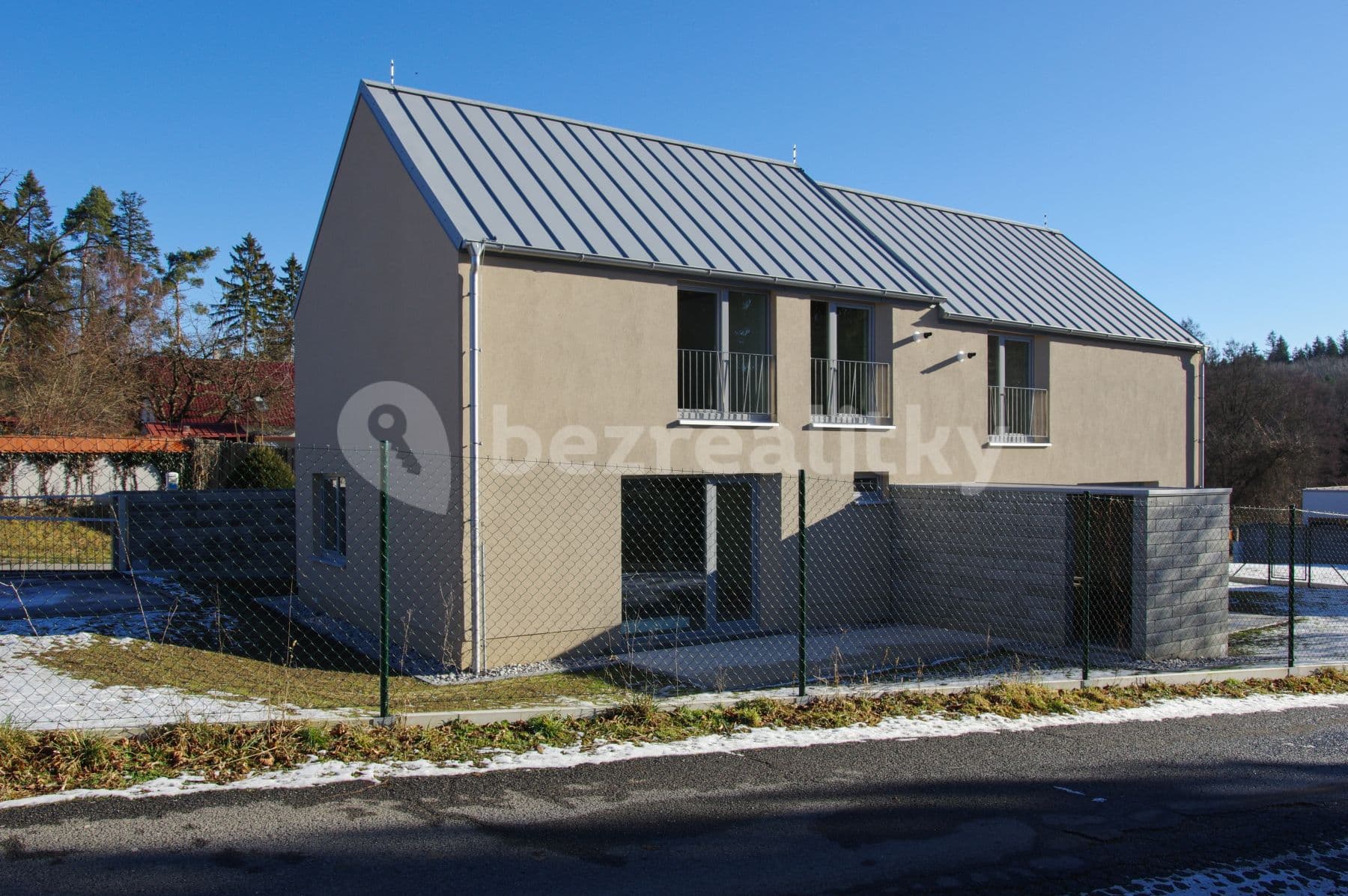 Pronájem domu 93 m², pozemek 300 m², Spádová, Kamenice, Středočeský kraj Pronájem domu 93 m², pozemek 300 m², Spádová, Kamenice, Středočeský kraj