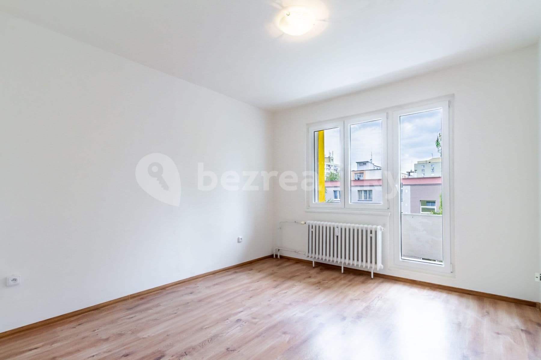 Pronájem bytu 3+1 73 m², Budapešťská, Kladno, Středočeský kraj Pronájem bytu 3+1 73 m², Budapešťská, Kladno, Středočeský kraj