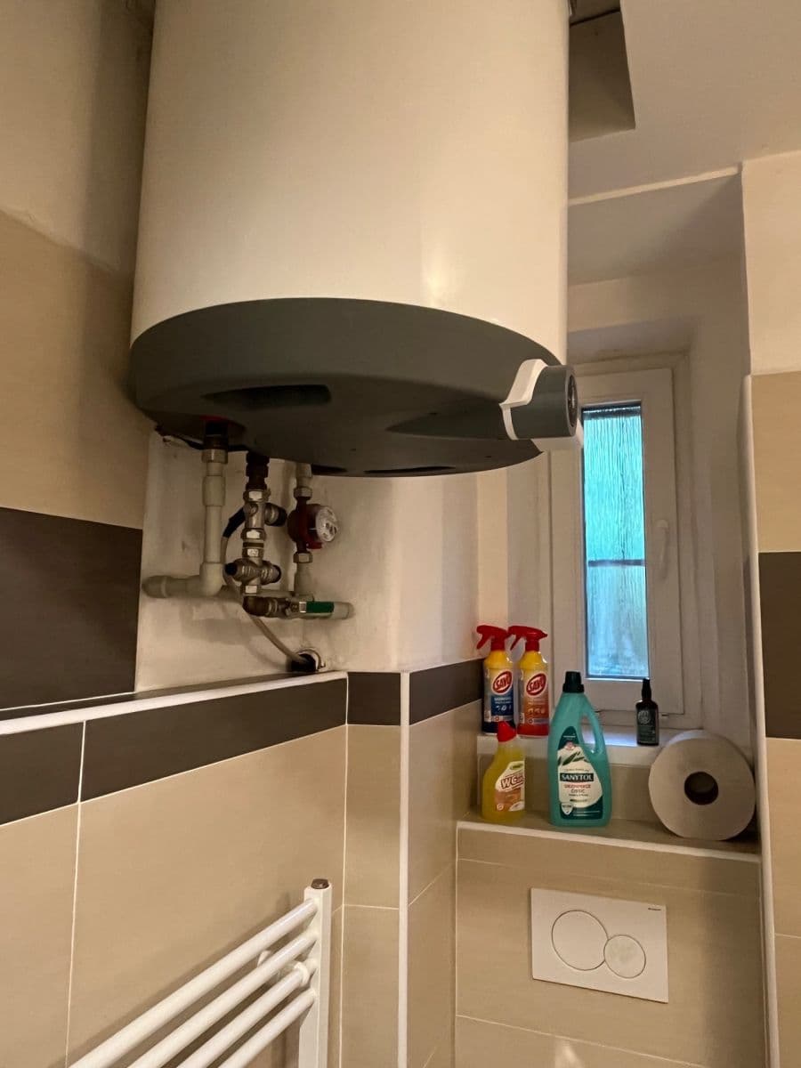 Pronájem bytu 1+kk 25 m², Na Dolinách, Praha, Praha Pronájem bytu 1+kk 25 m², Na Dolinách, Praha, Praha