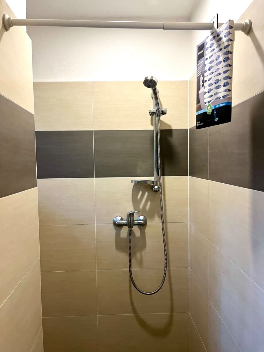 Pronájem bytu 1+kk 25 m², Na Dolinách, Praha, Praha Pronájem bytu 1+kk 25 m², Na Dolinách, Praha, Praha