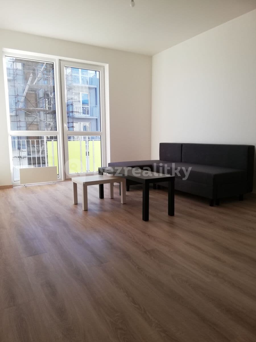 Pronájem bytu 2+kk 55 m², Příhodova, Chýně, Středočeský kraj Pronájem bytu 2+kk 55 m², Příhodova, Chýně, Středočeský kraj