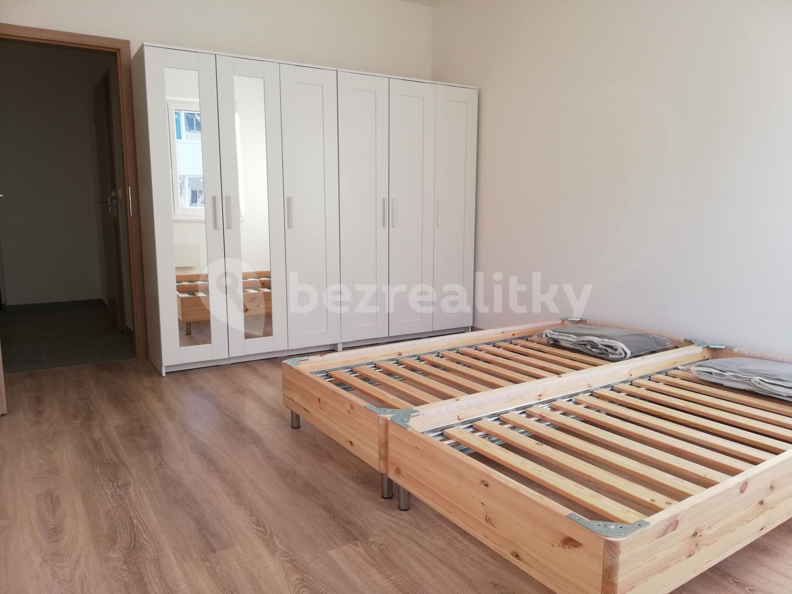 Pronájem bytu 2+kk 55 m², Příhodova, Chýně, Středočeský kraj Pronájem bytu 2+kk 55 m², Příhodova, Chýně, Středočeský kraj