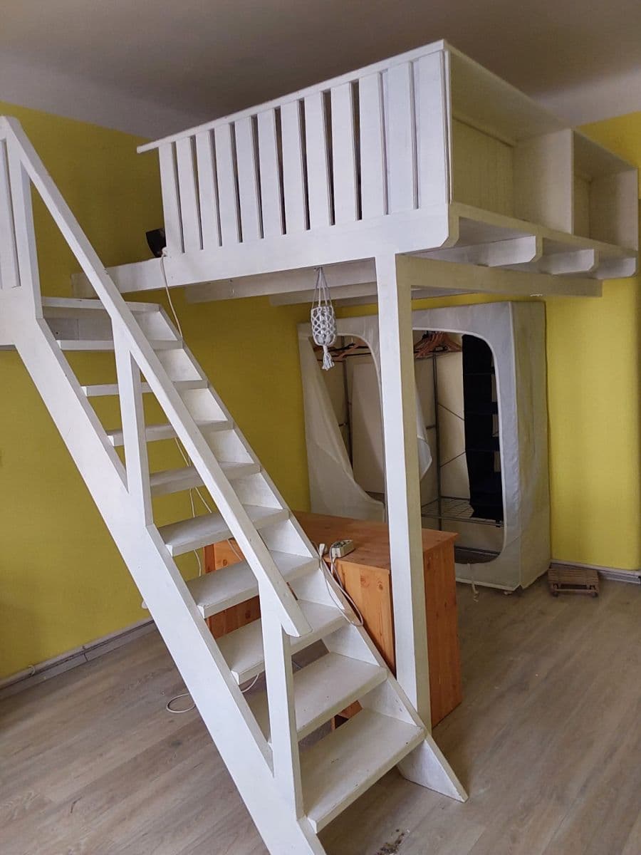 Pronájem bytu 1+1 44 m², Madridská, Praha, Praha Pronájem bytu 1+1 44 m², Madridská, Praha, Praha