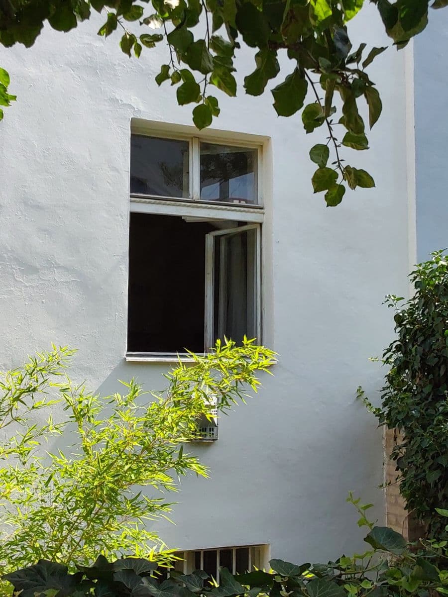 Pronájem bytu 1+1 44 m², Madridská, Praha, Praha Pronájem bytu 1+1 44 m², Madridská, Praha, Praha