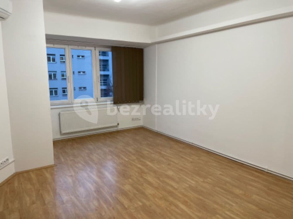 Pronájem bytu 2+kk 48 m², Amurská, Praha, Praha Pronájem bytu 2+kk 48 m², Amurská, Praha, Praha