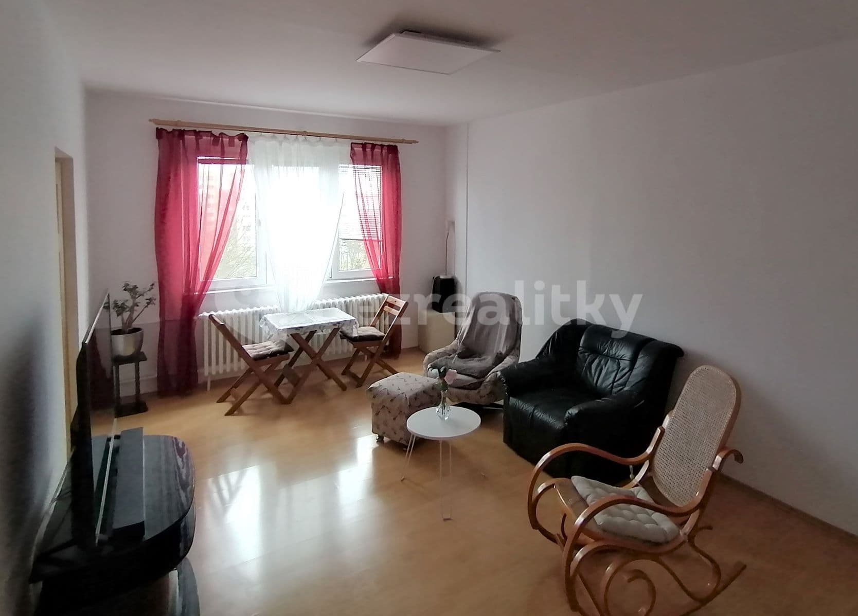 Pronájem bytu 2+1 63 m², Pařížská, Kladno, Středočeský kraj Pronájem bytu 2+1 63 m², Pařížská, Kladno, Středočeský kraj