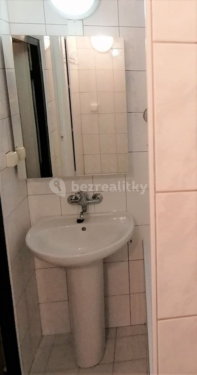 Pronájem bytu 2+1 63 m², Pařížská, Kladno, Středočeský kraj Pronájem bytu 2+1 63 m², Pařížská, Kladno, Středočeský kraj